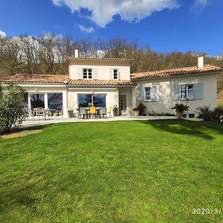 La Villa Moursoise 4 Etoiles Esterno foto